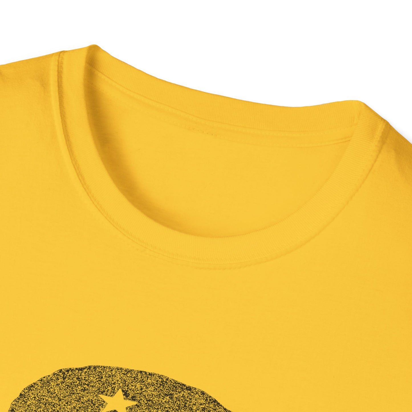 Che-Guevara–inspired stencil of L_uigi T-Shirt - Vintage Style Graphic Tee