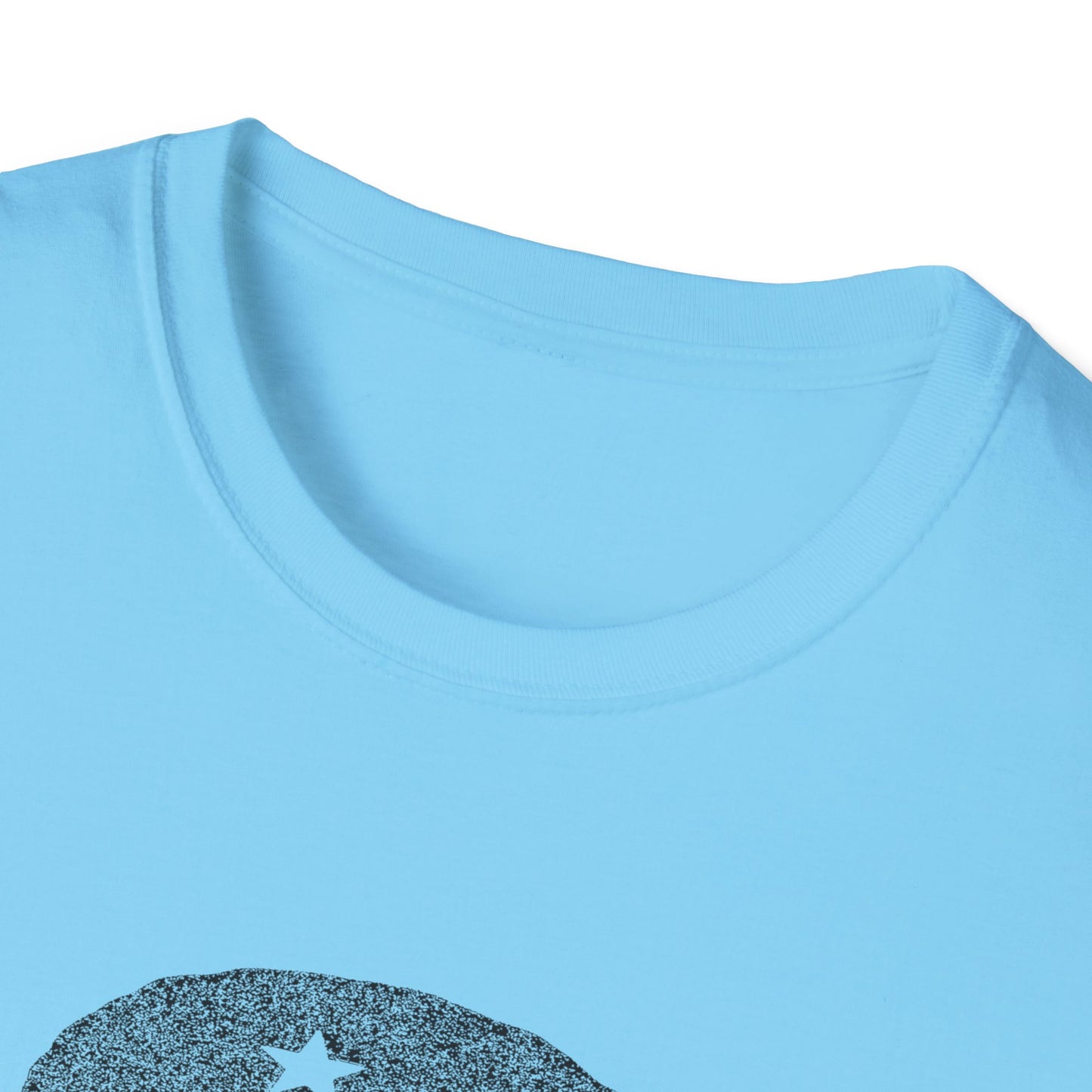 Che-Guevara–inspired stencil of L_uigi T-Shirt - Vintage Style Graphic Tee